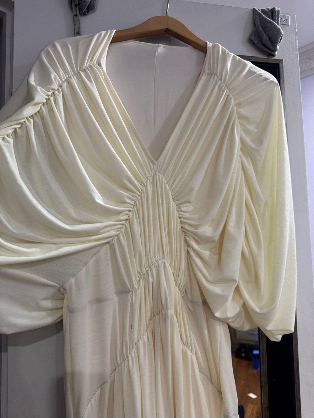 Elegant Cream Ruched V-Neck Women’s Dress